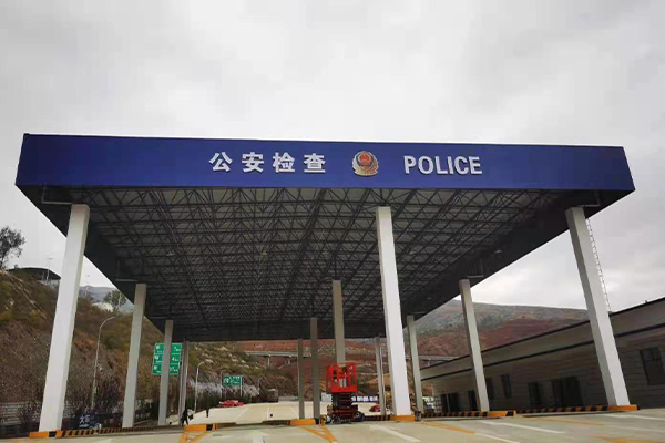 巴音郭楞网架结构屋顶